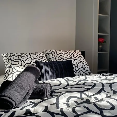 Lovers' Loft In - Orawska 7 * Cracóvia